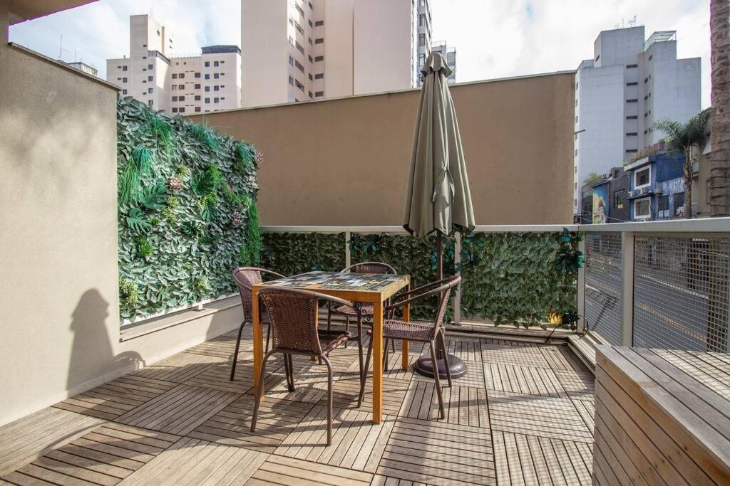 Bhomy Paulista Com Varanda Na Rua Augusta Au101 Сан-Пауло Экстерьер фото